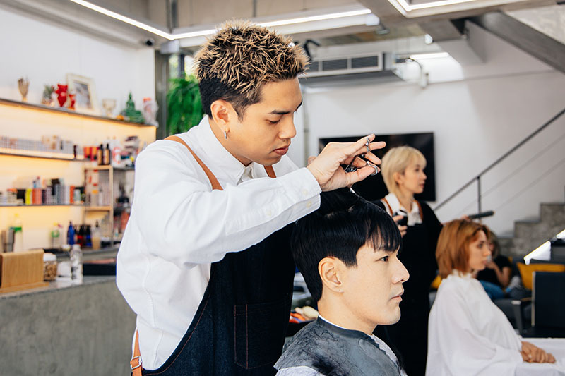 Barber’s Instruction on How to Get the Warrior Cut