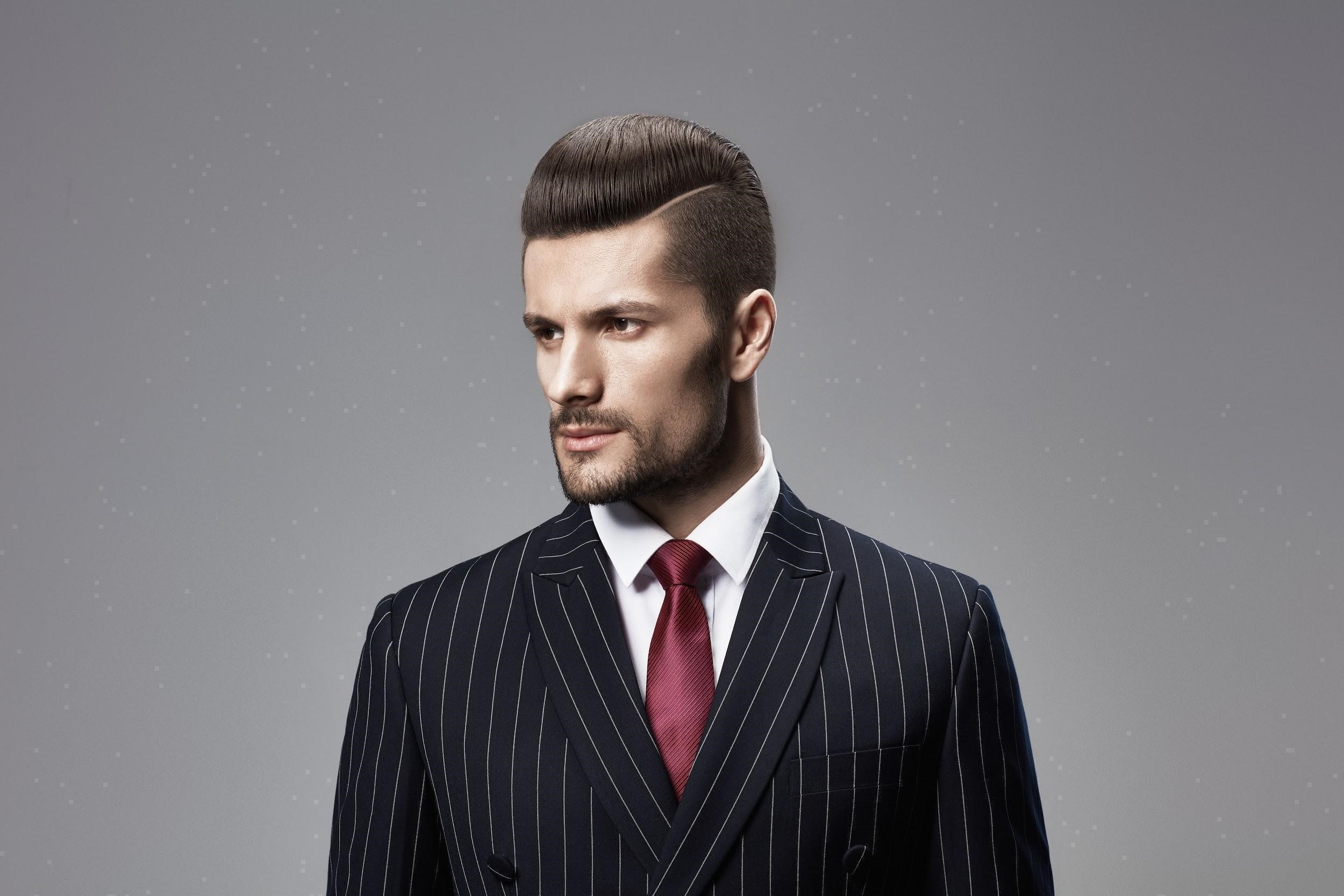 Classic Short Comb-over man in suit